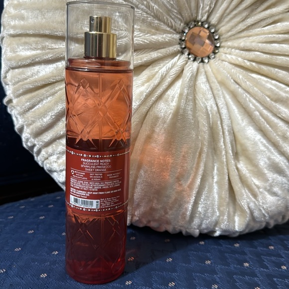 BATH & BODY WORKS SET. . . PEACH BELLINI SCENT - Picture 6 of 7
